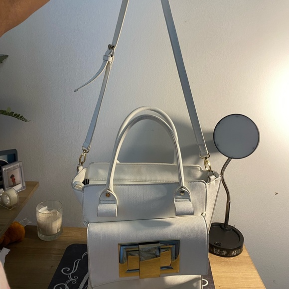 Beautiful and large shoulder bag. - Picture 4 of 6